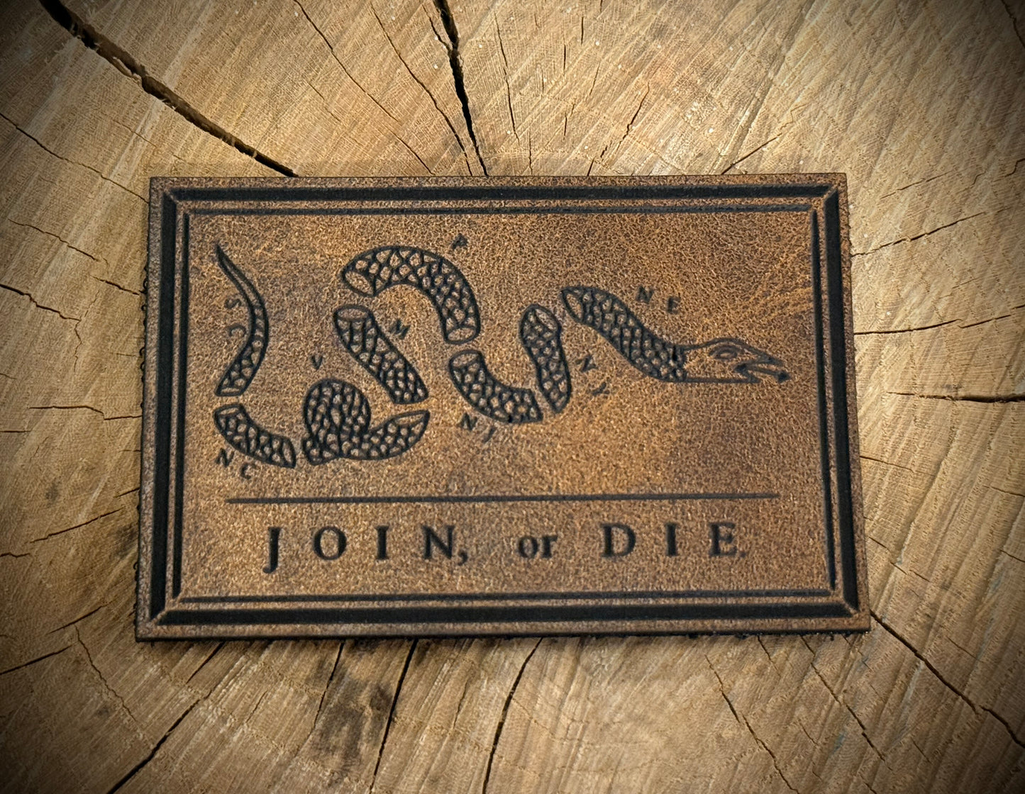 Join, or Die Leatherette Morale Patch – Velcro-Backed Revolutionary Icon