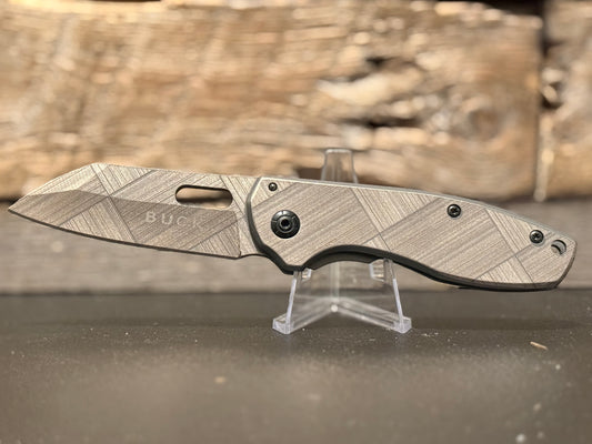 Custom Engraved Carbon Fiber Pattern Buck Knife – Blade of Strength