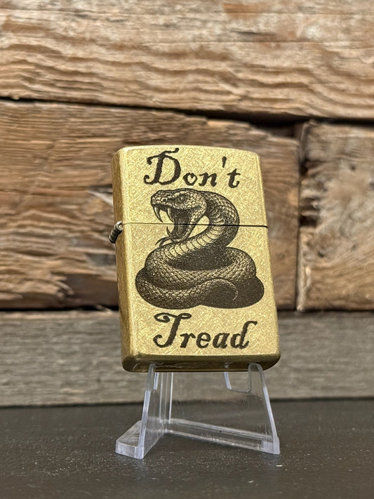 Zippo Don’t Tread on Me Lighter – Ignite Defiance Brass